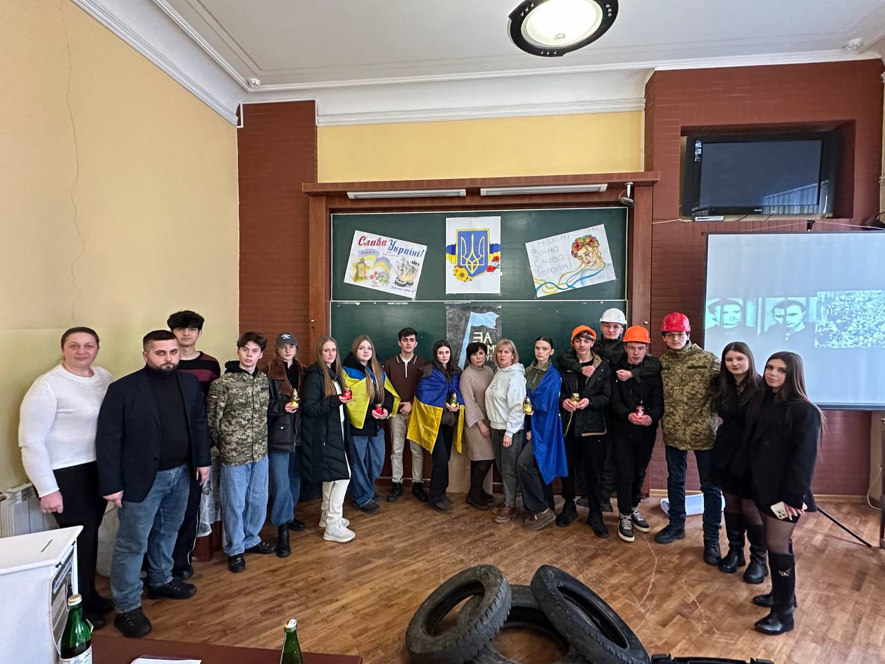 Театрально-виховний захід до Дня пам’яті Героїв Небесної Сотні