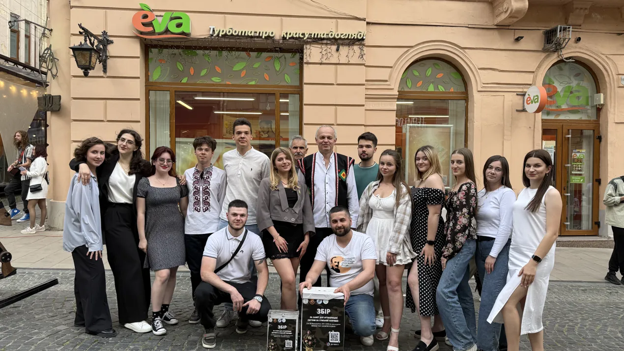 Благодійний концерт «Єдині» ЦКіД ЧНУ зігрів музикою місто